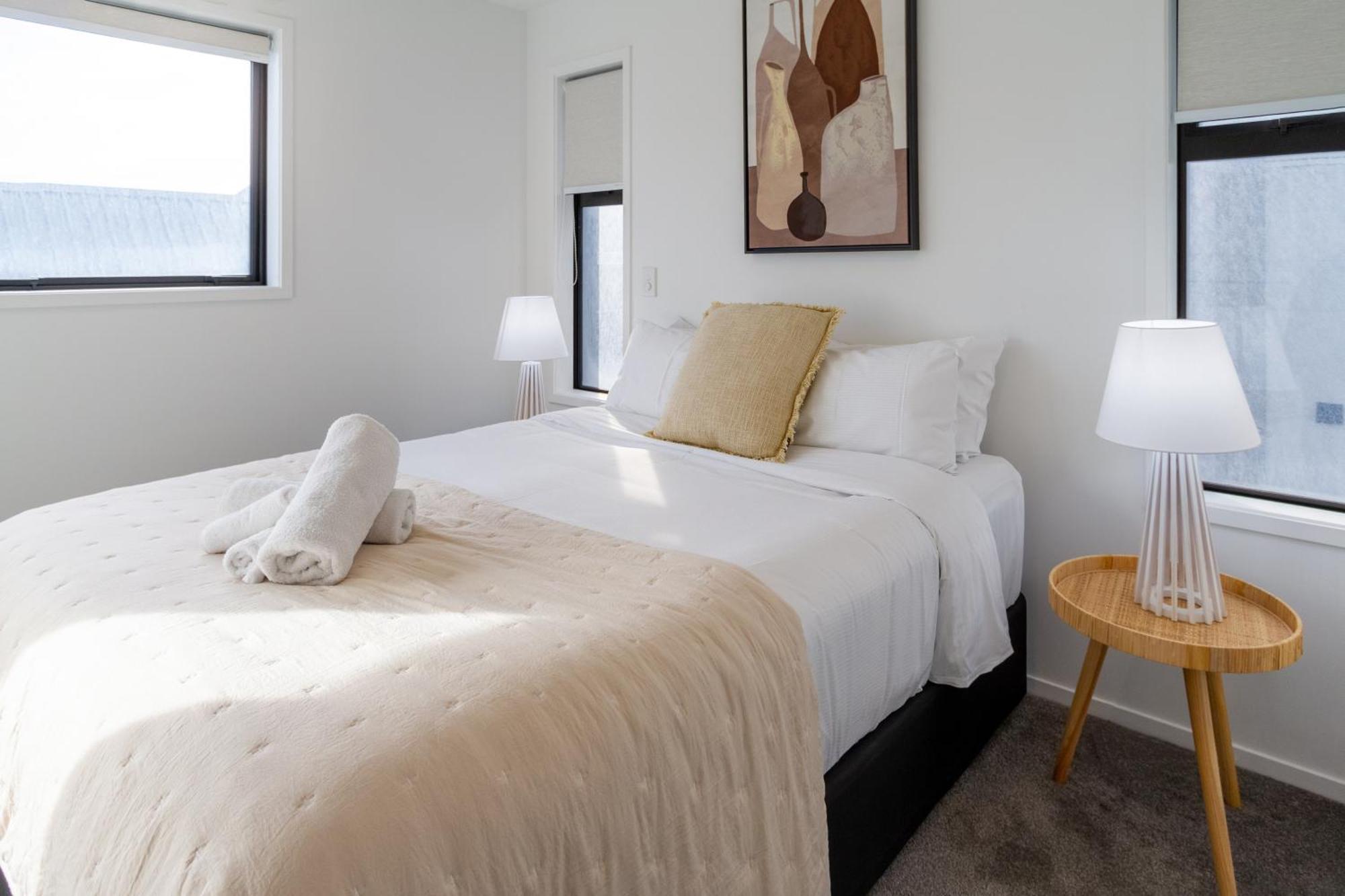 Serenity By The Sea: Coastal Escape1 Bed 1 Bath Christchurch Kültér fotó