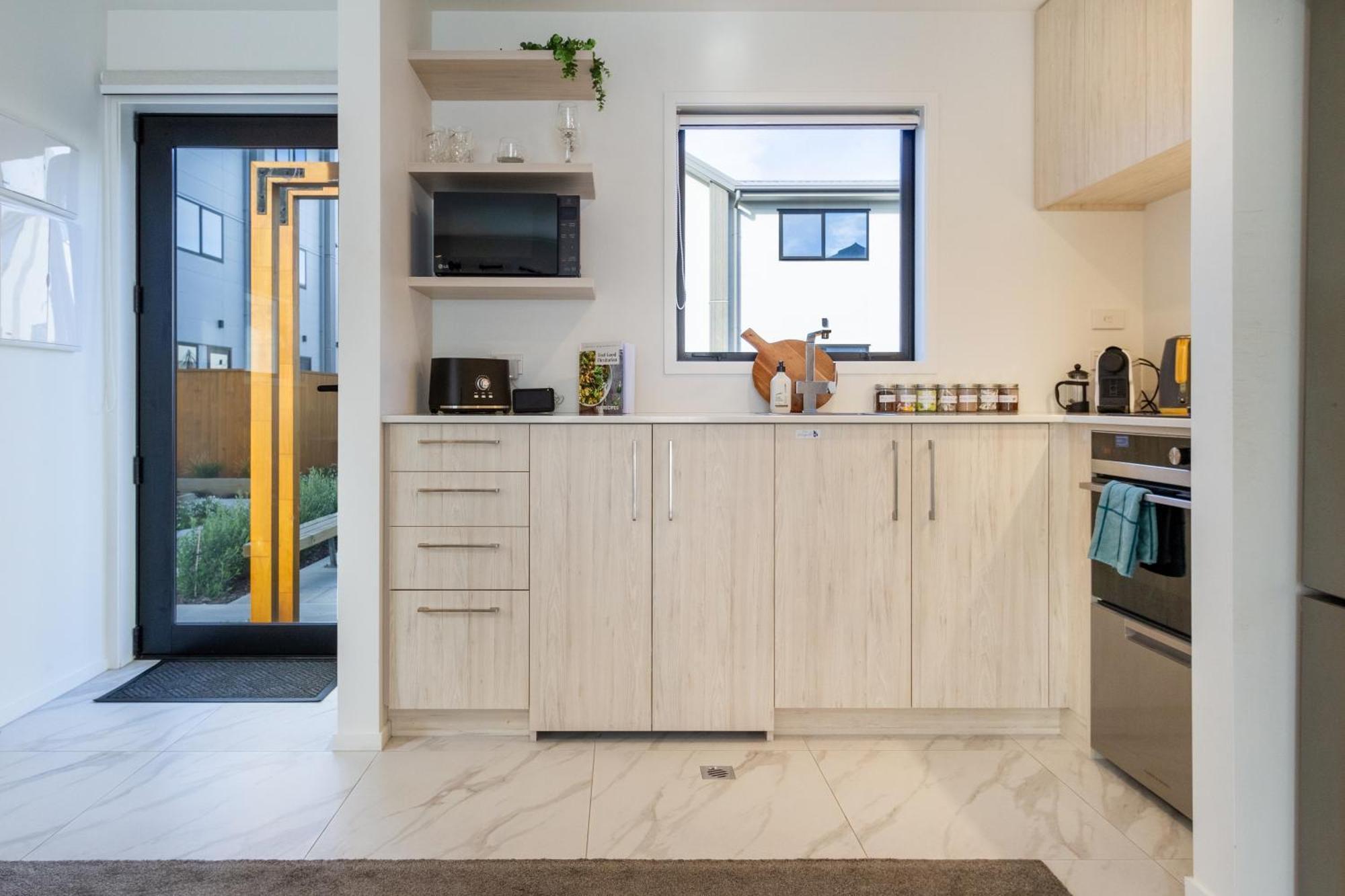 Serenity By The Sea: Coastal Escape1 Bed 1 Bath Christchurch Kültér fotó