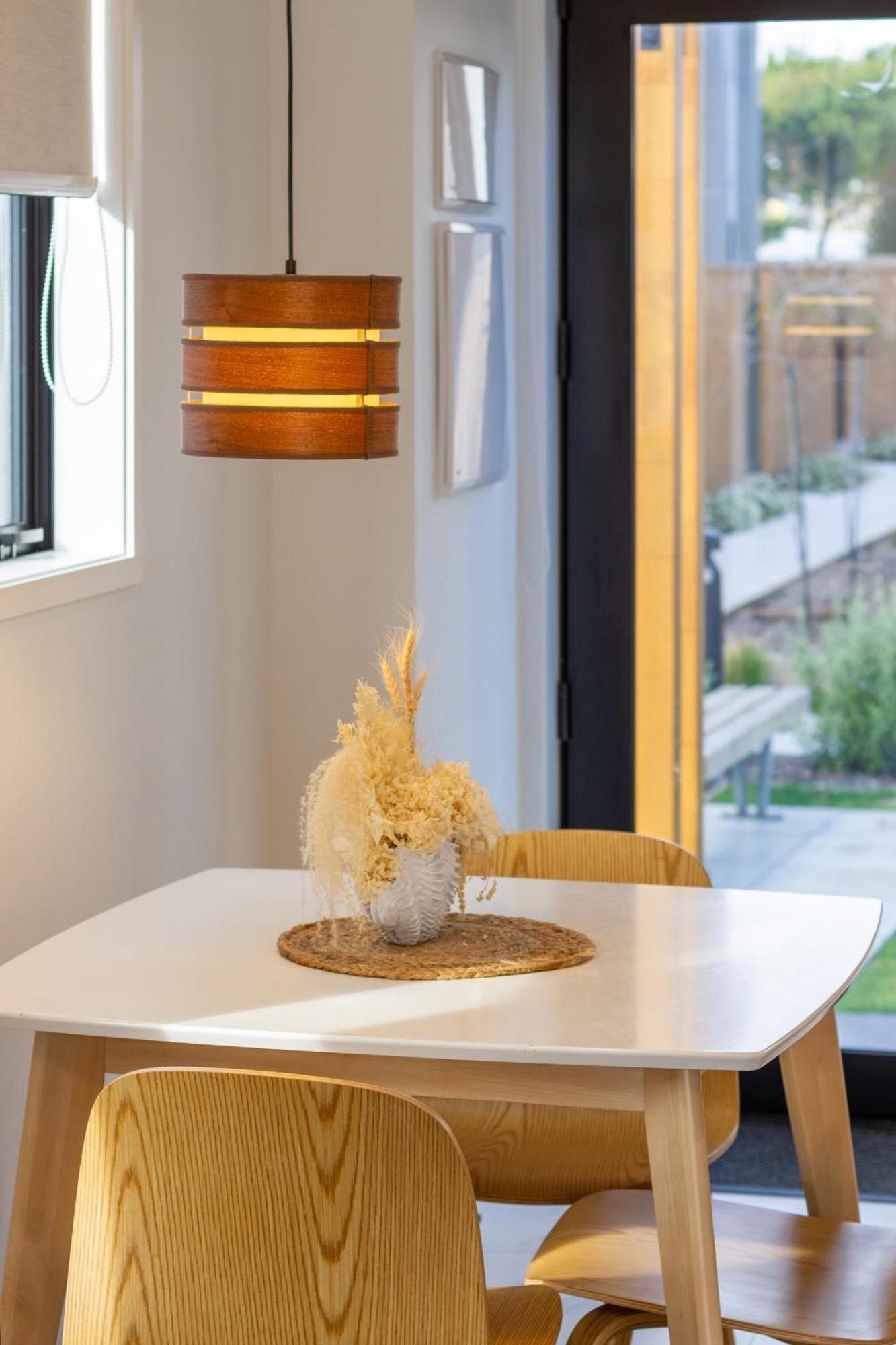 Serenity By The Sea: Coastal Escape1 Bed 1 Bath Christchurch Kültér fotó