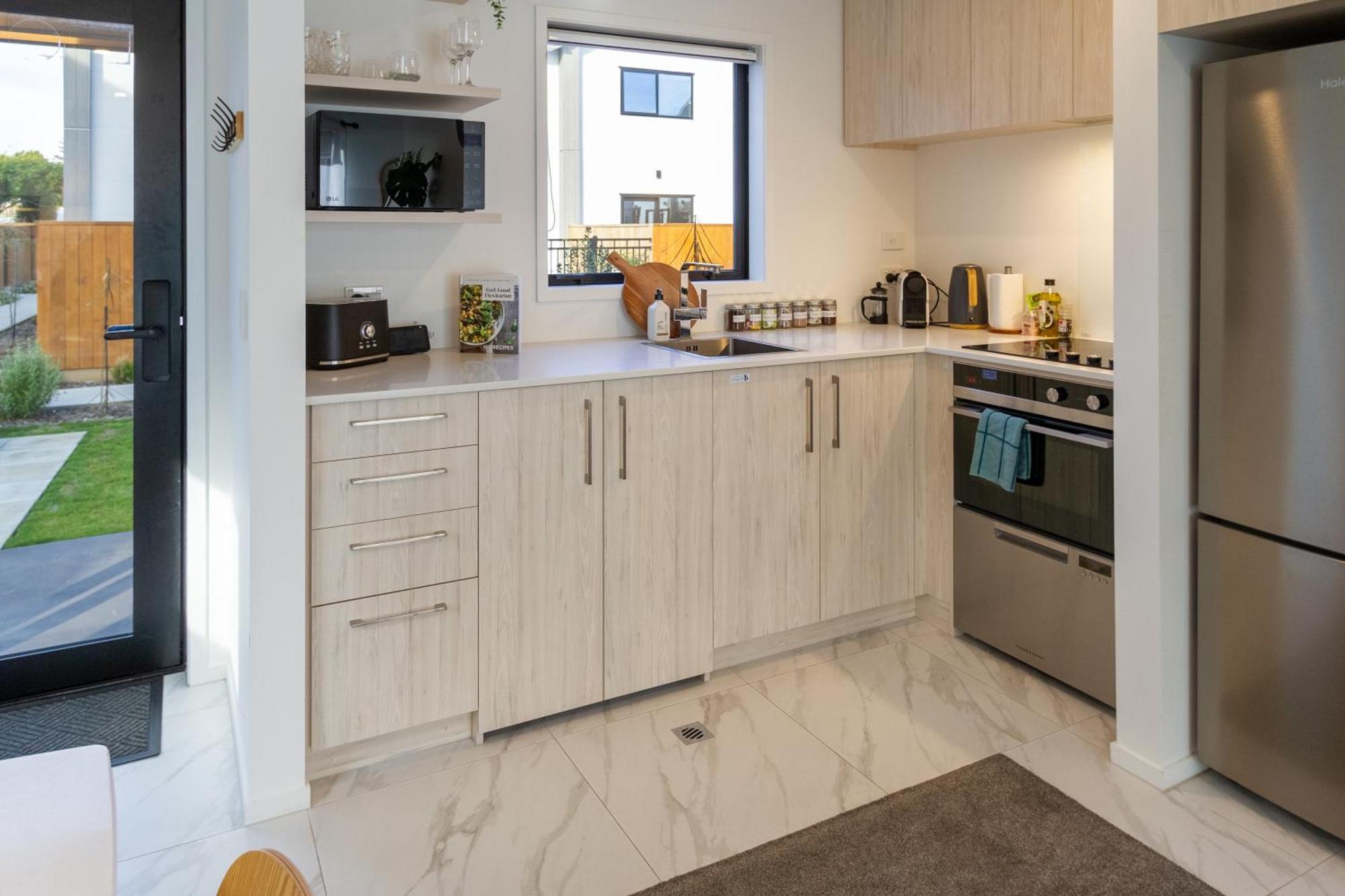 Serenity By The Sea: Coastal Escape1 Bed 1 Bath Christchurch Kültér fotó